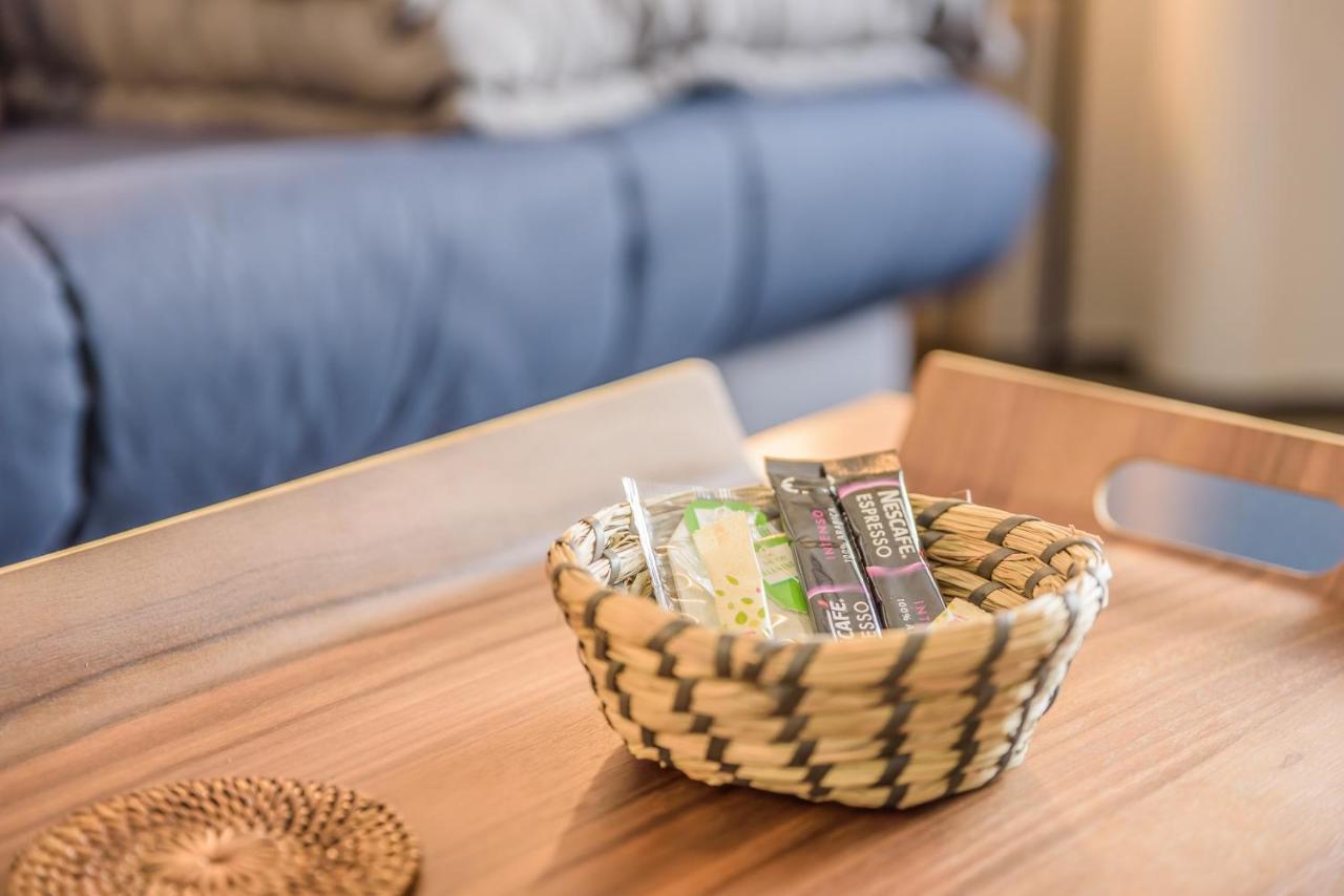 Appartements Et Chambres En Coeur De Ville Saint-Denis - Entree Autonome - Check In 14H30- Dış mekan fotoğraf