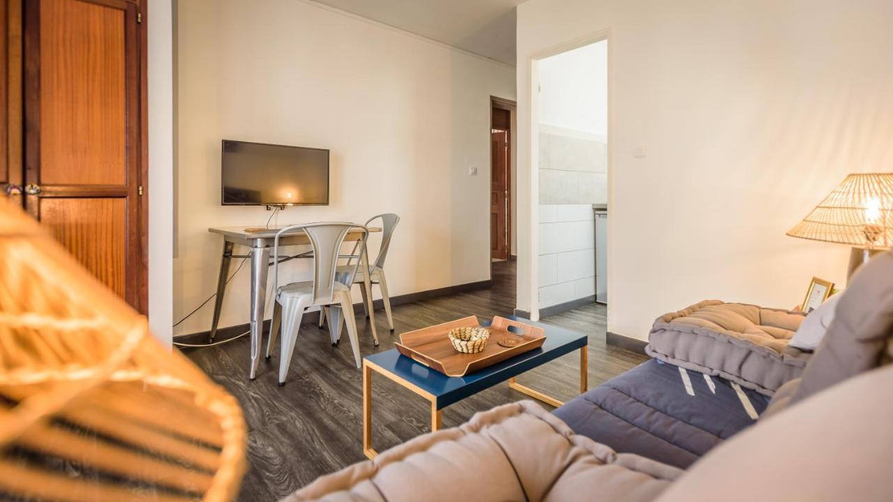Appartements Et Chambres En Coeur De Ville Saint-Denis - Entree Autonome - Check In 14H30- Dış mekan fotoğraf